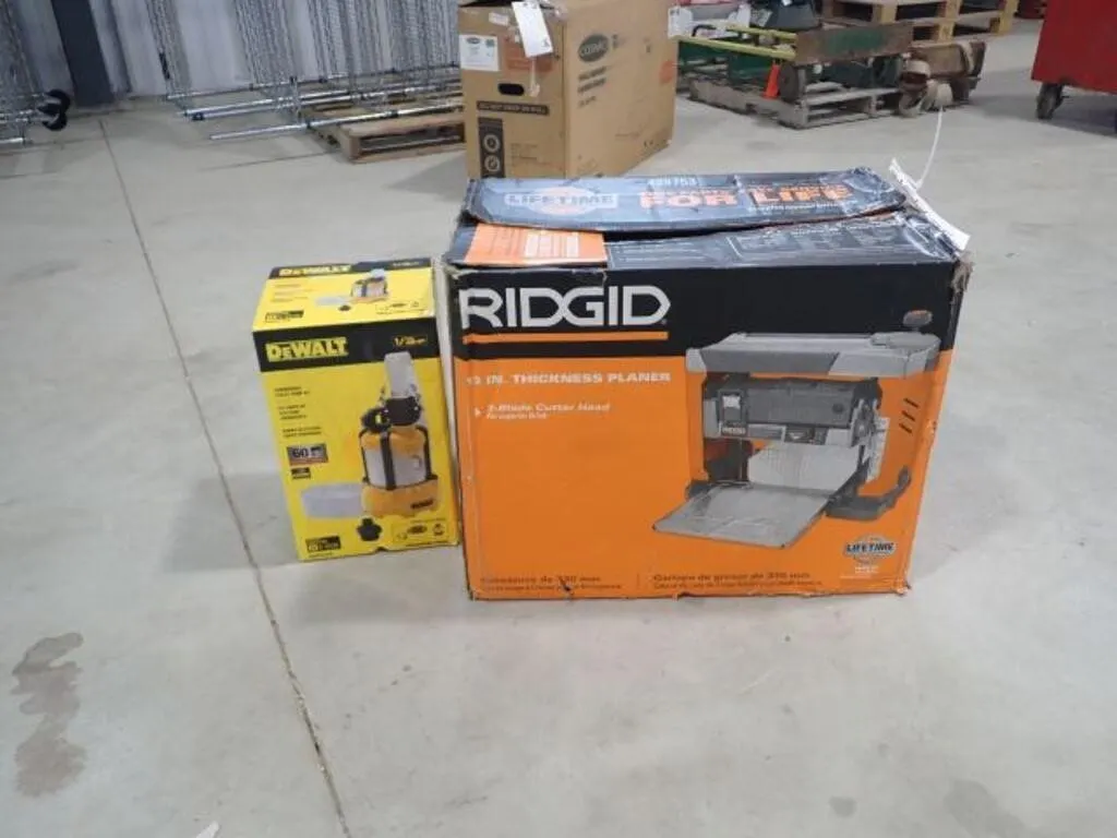 Ridgid 13 In. Planer