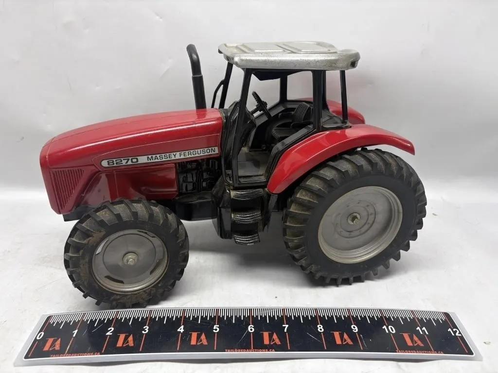 Massey Ferguson 8270 Toy Tractor