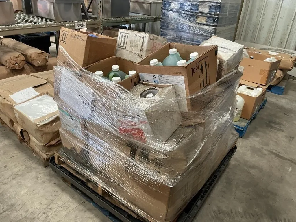 Assorted cleaning supplies