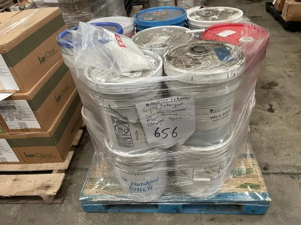 Assorted cleaning supplies