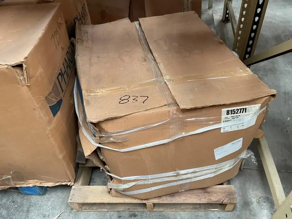 (1) Box of Cut Resistant Gloves