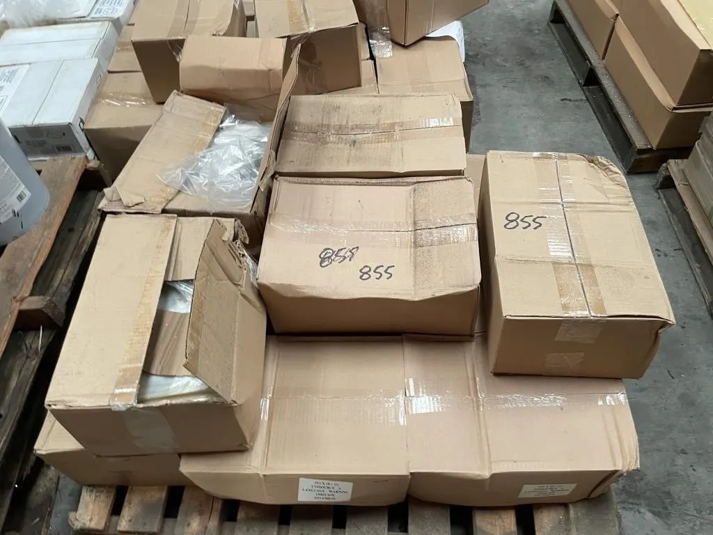 (13) Cases 15.5" x 18" x 1 1/2" Plastic Bags