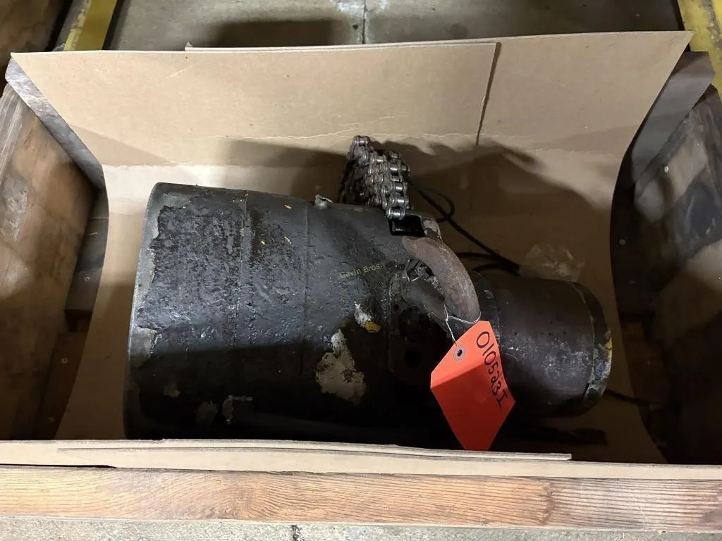 Old Chain Hoist