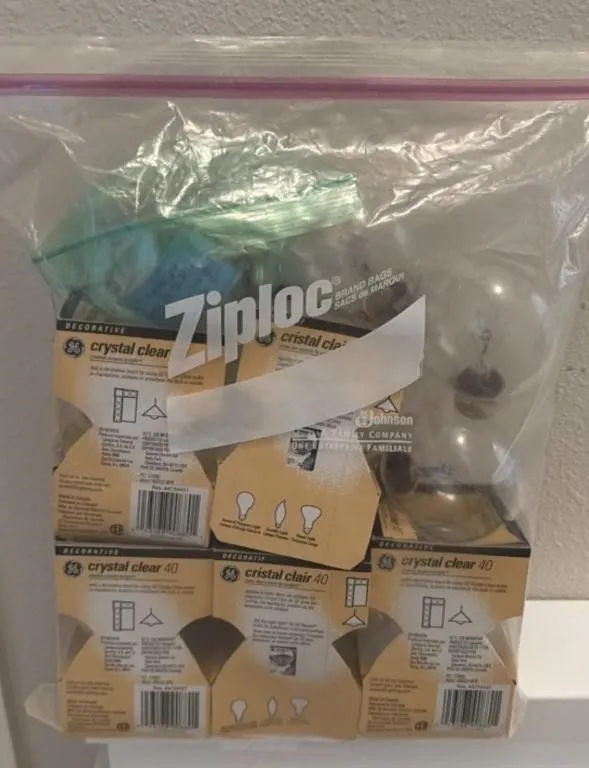 Assorted Light Bulbs