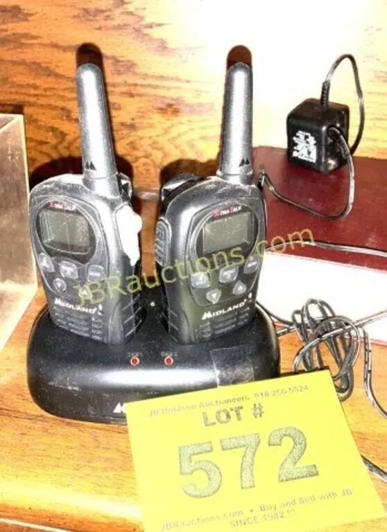 MIDLAND 2 WAY EXTRA-TALK WALKIE TALKIE