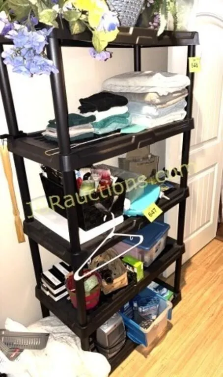 BLACK PLASTIC SHELF