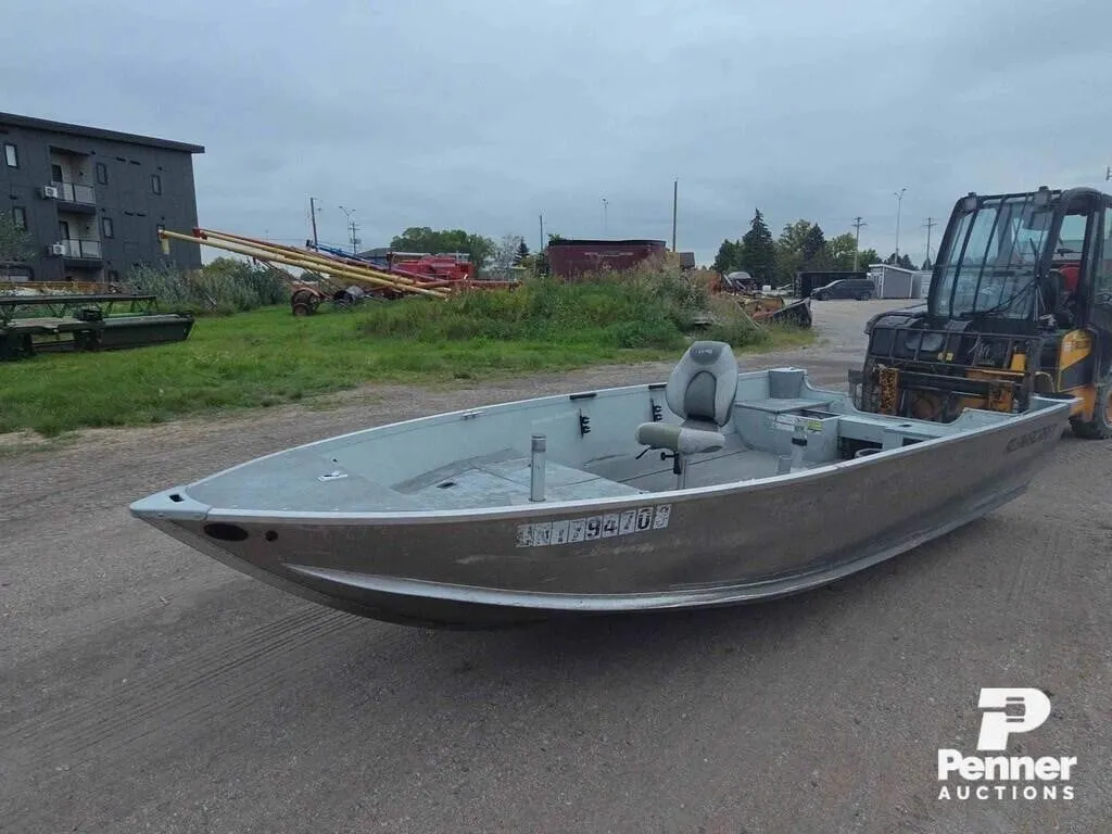Alumacraft Aluminum Boat