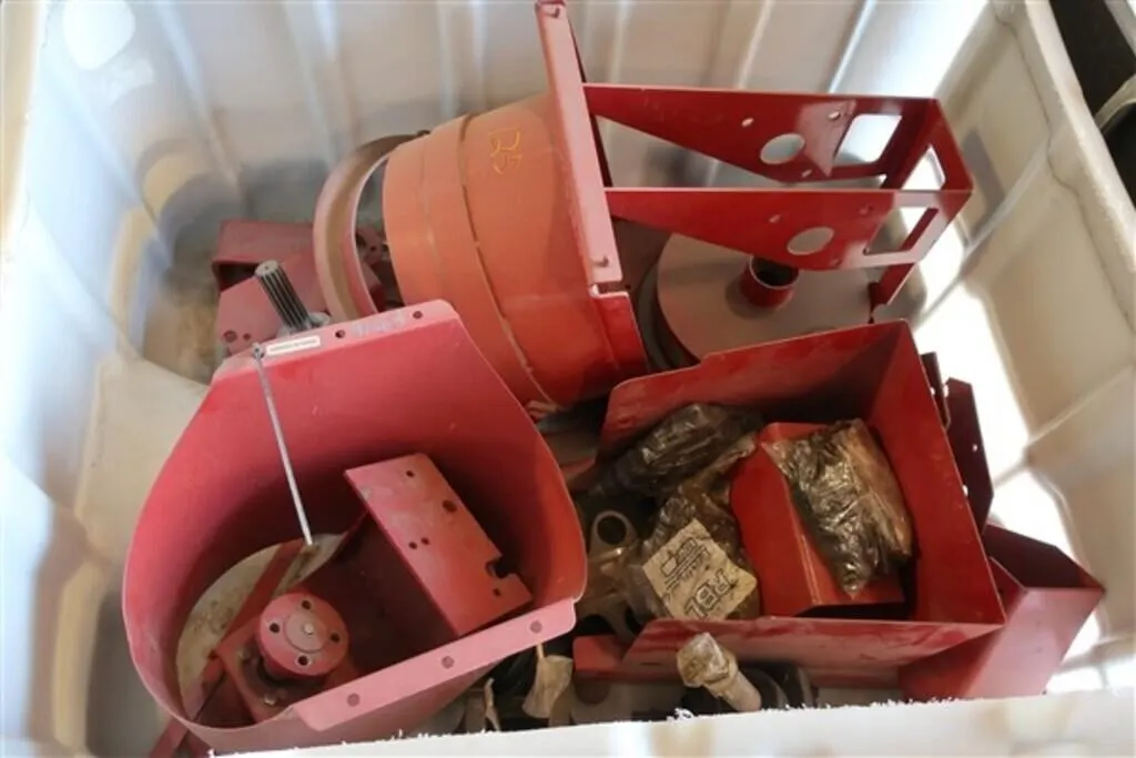 2 Hyd. Motors * Speed Chain * Auger Parts