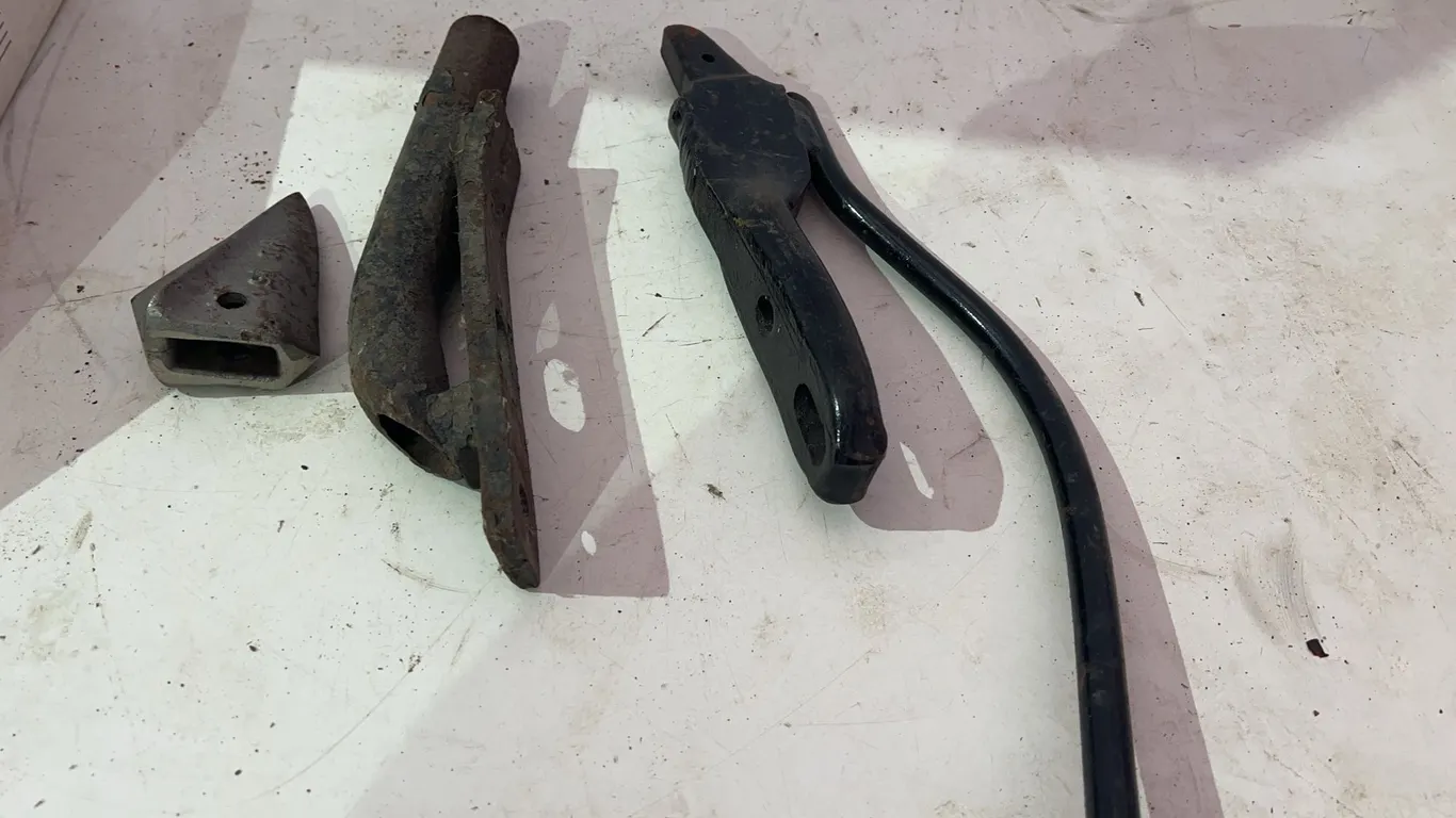 Anhydrous Knife
