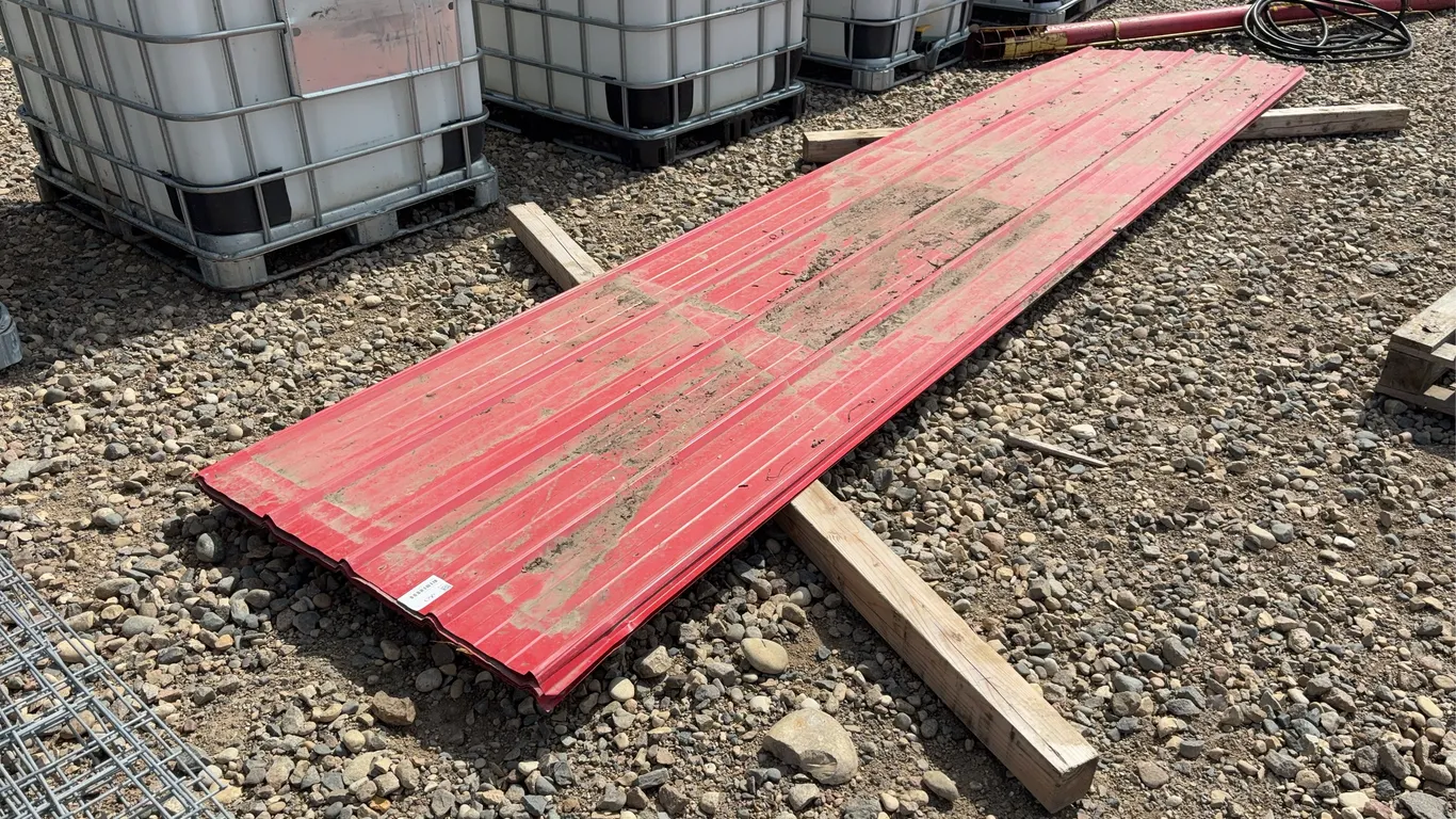 Red Tin Sheets