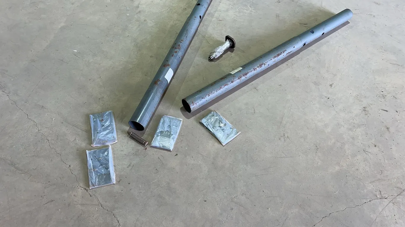 2 - Adjustable Floor Jack Posts