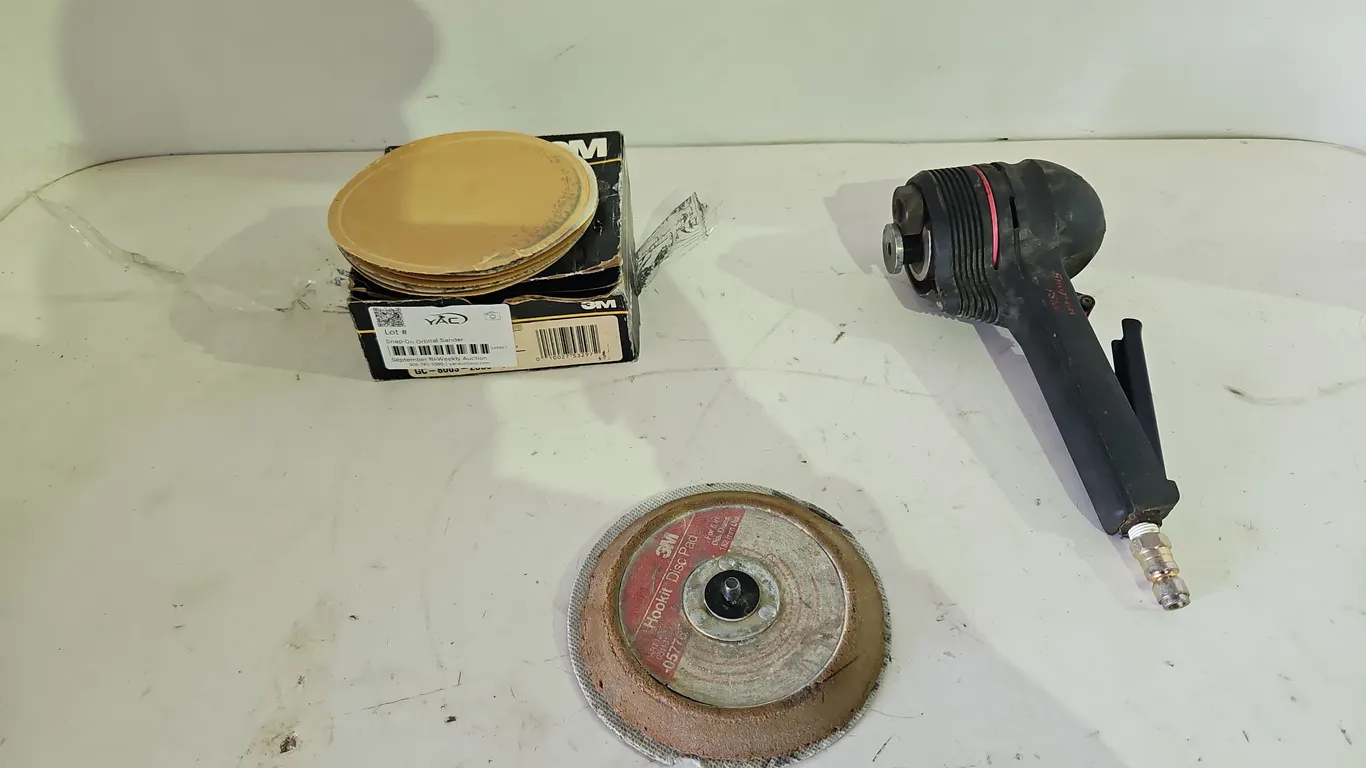 Snap-On Orbital Sander