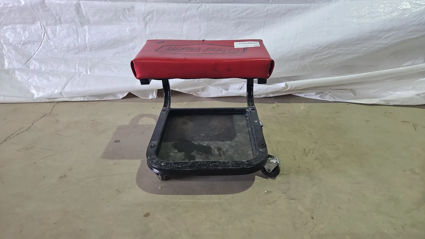 Shop Roller Chair