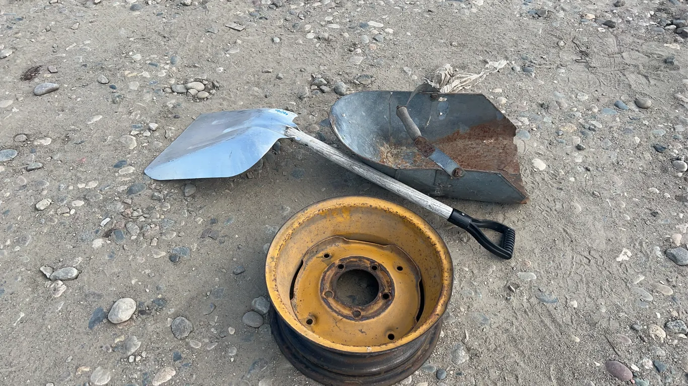 5 Hole Implement Rim, Shovel, Pins & Scoop