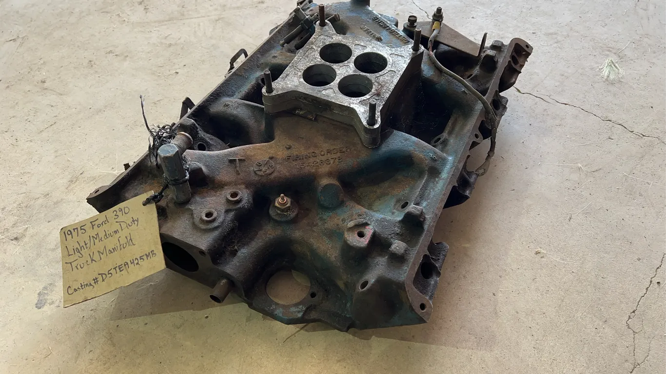 1975 ford 390 cu. inch 4-Barrel Intake Manifold