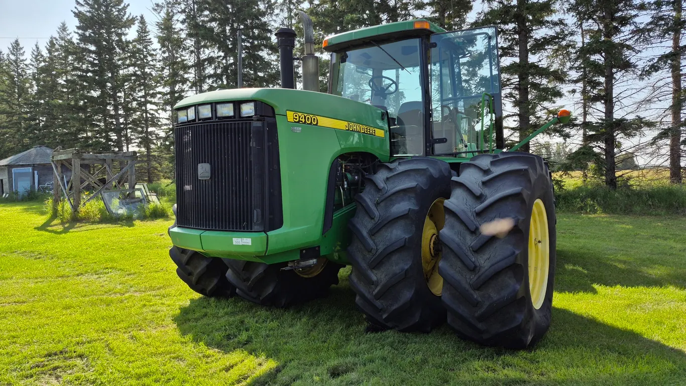 1997 JOHN DEERE 9400 4WD TRACTOR