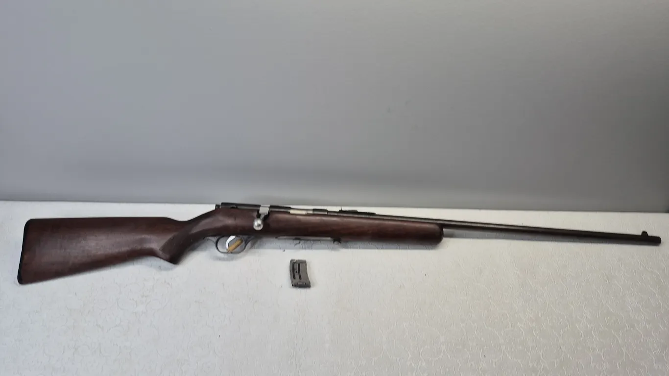 SAVAGE MODEL 4C .22SLR BOLT ACTION RIFLE