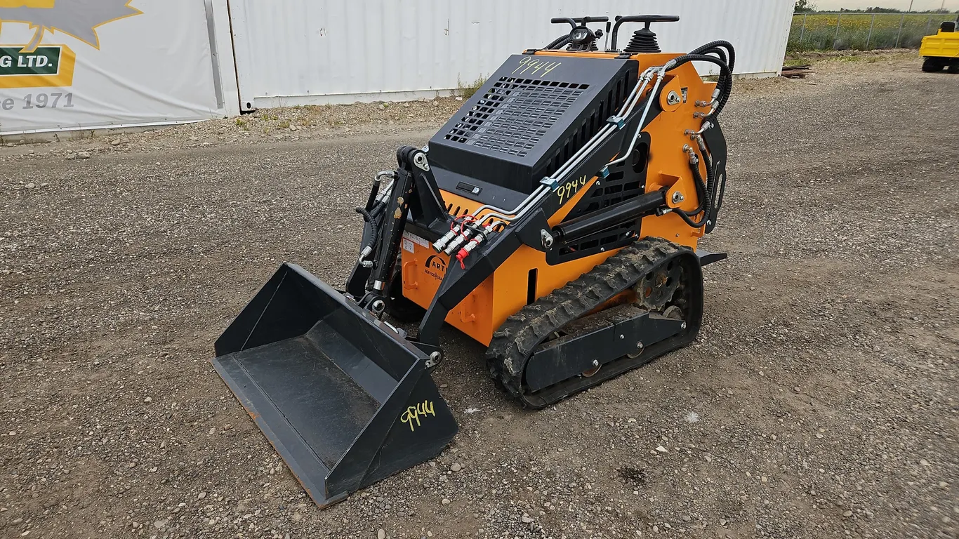 2025 Arteer QB-480 Tracked Mini Skid Steer
