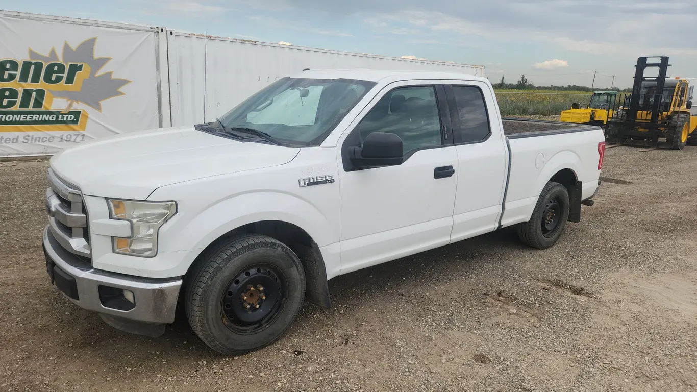 2015 Ford F-150 4x2 XLT 4dr SuperCab 6.5 ft. SB