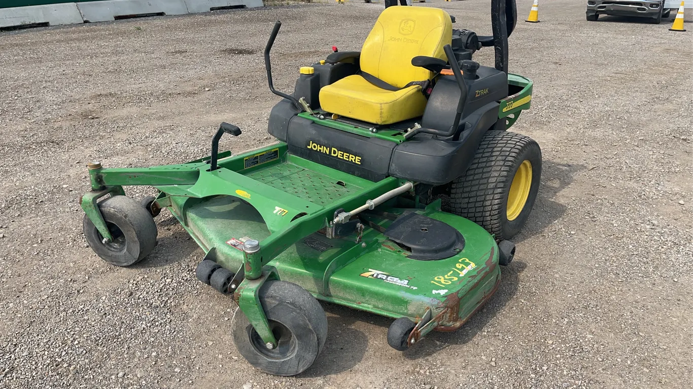 John Deere 777 Mower