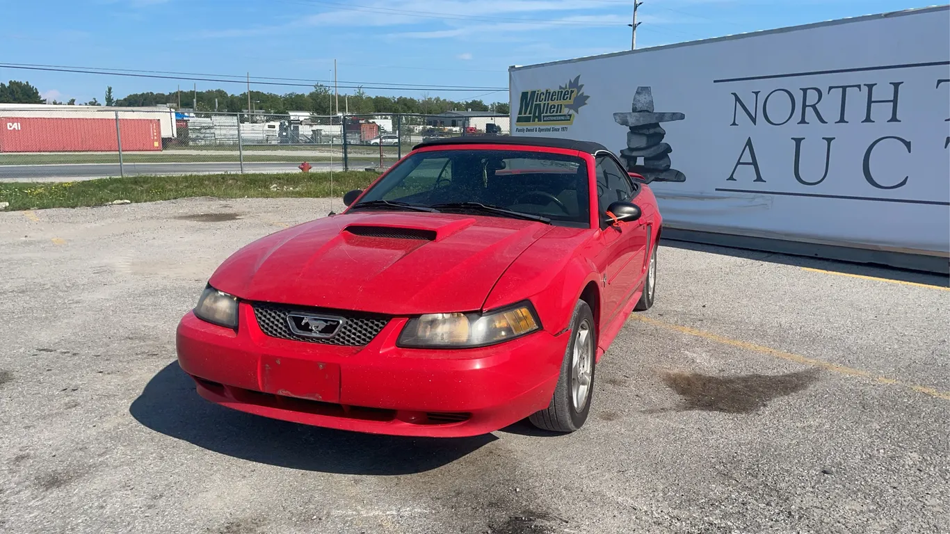 2003 Ford Mustang Base 2dr Convertible