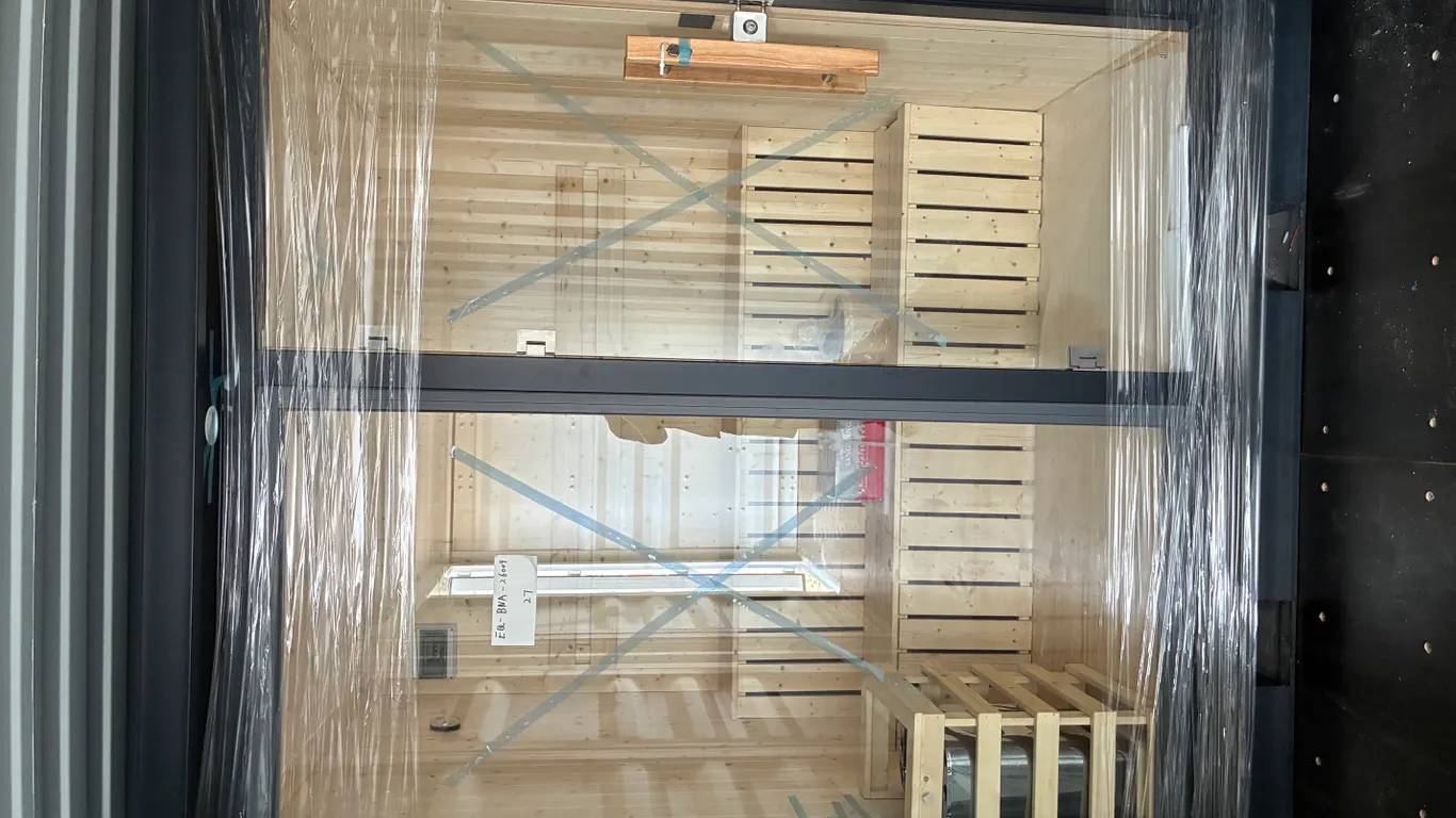 Sauna Room SR07A 7X7 FT~New!