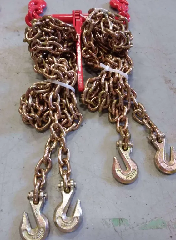 5/16" 5400Lbs. Ratchet Binder & G70 2 Chains-New!