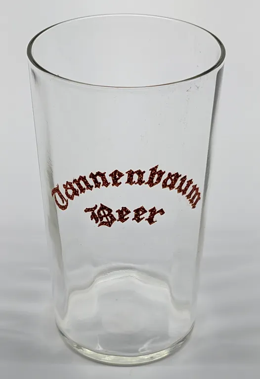 TANNENBAUM BEER MARATHON WISCONSIN BEER DRINKING GLASS