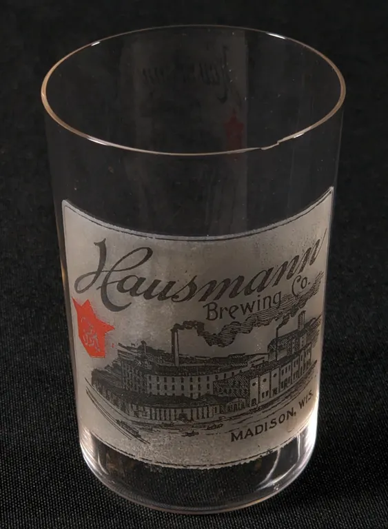 PRE PROHIBITION 3 COLOR FACTORY SCENE HAUSMANN BREWING CO MADION WISCONSIN ETCHED BEER DRINKING GLAS