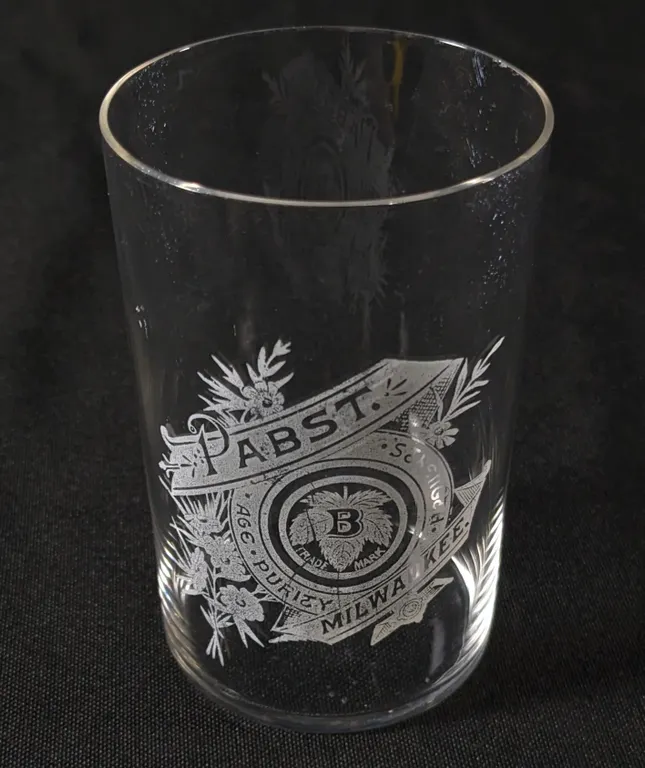 PRE PROHIBITION PABST BEER MILWAUKEE WISCONSIN ETCHED DRINKING GLASS