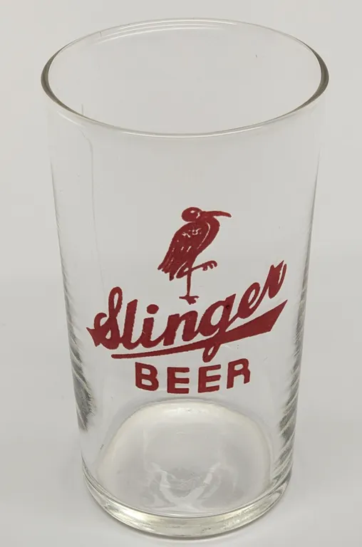 SLINGER BEER STORCK BREWING WISCONSIN BEER DRINKING GLASS