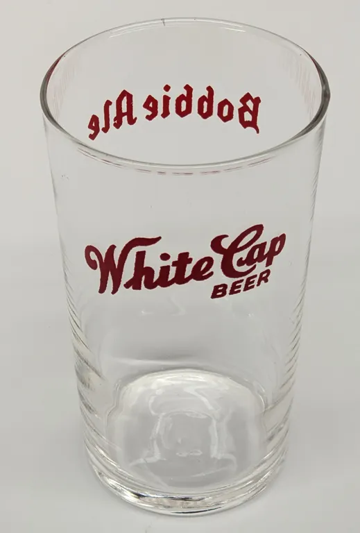 BOBBIE ALE & WHITE CAP BEER TWO RIVERS WISCONSIN DRINKING GLASS