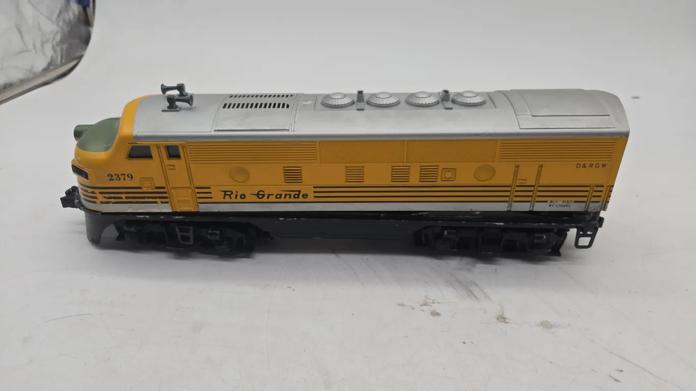 Vintage lionel number 2379 denver and rio grande.Western f three diesel a unit