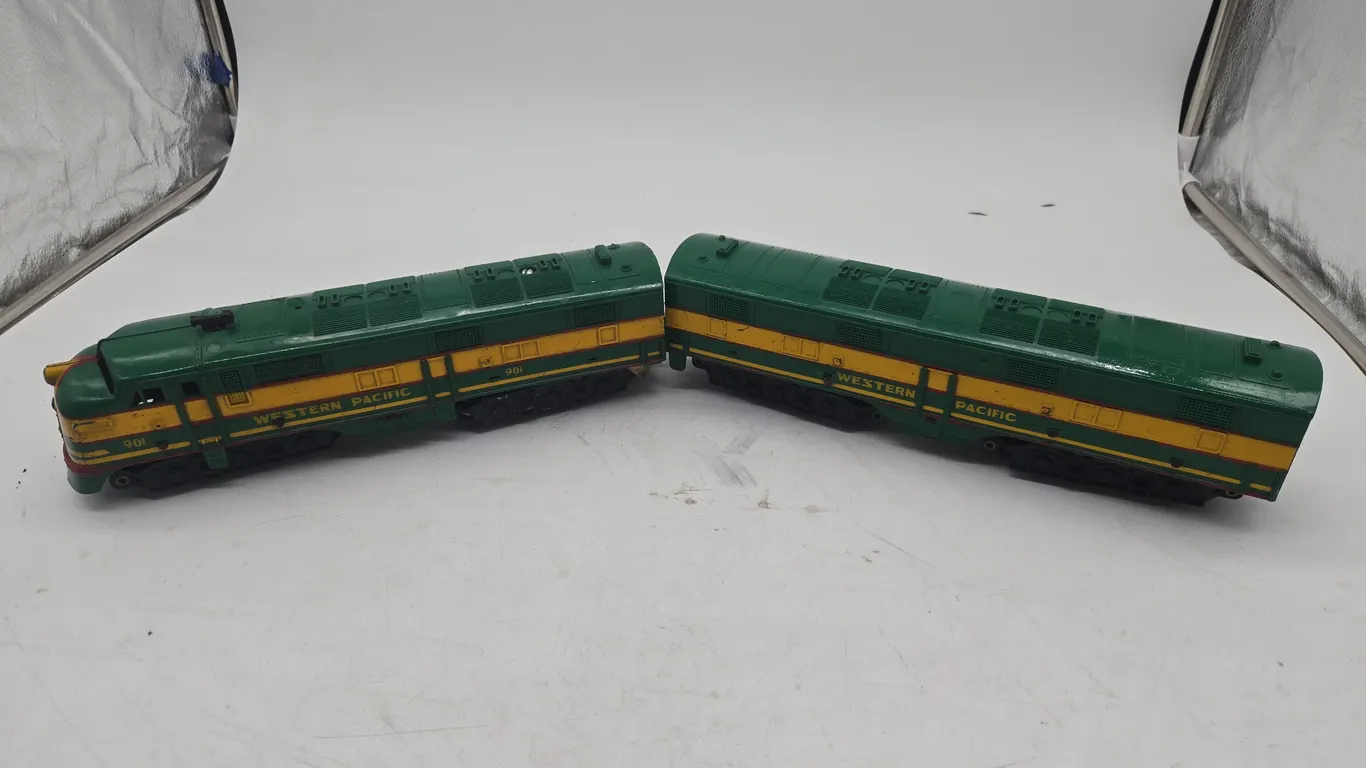 Vintage marxs trains number 901.Western pacific, diesel locomotive and b unit