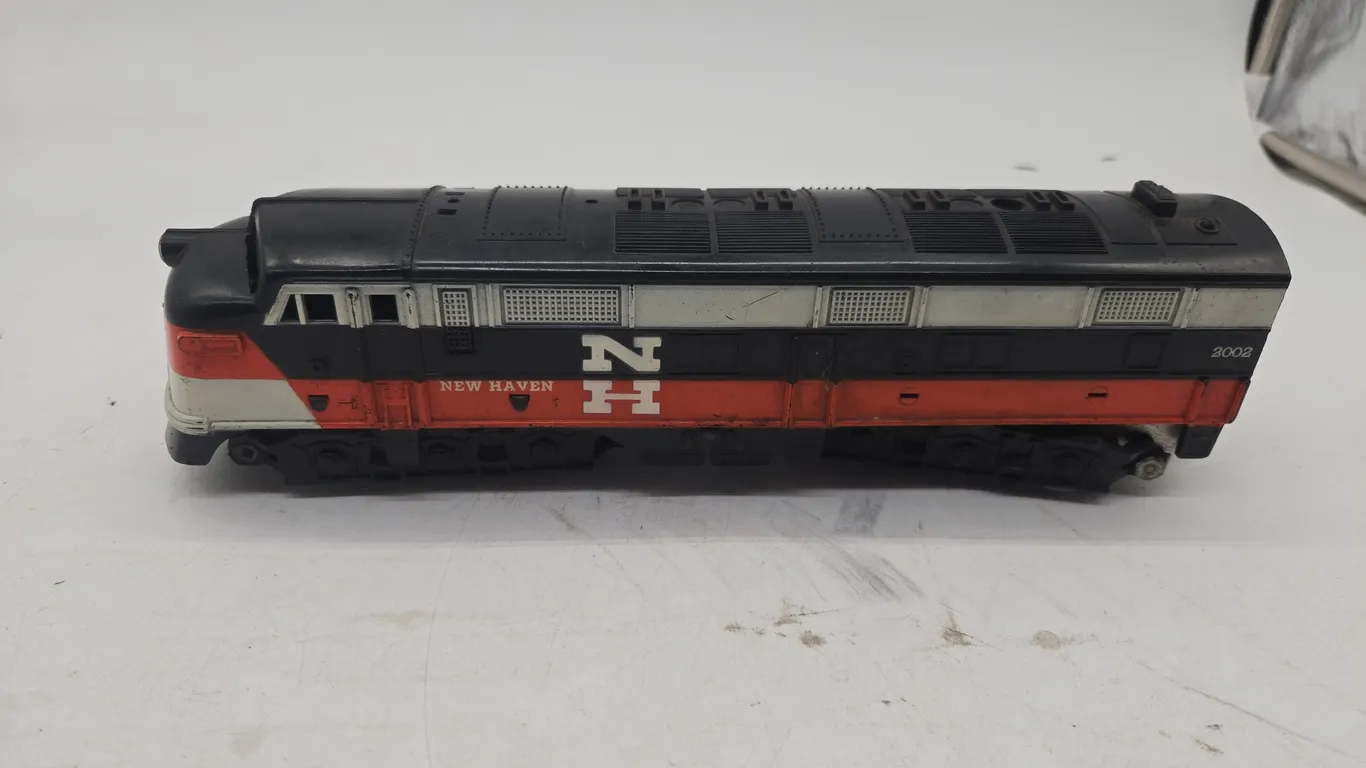 Vintage marxs trains new haven diesel locomotive