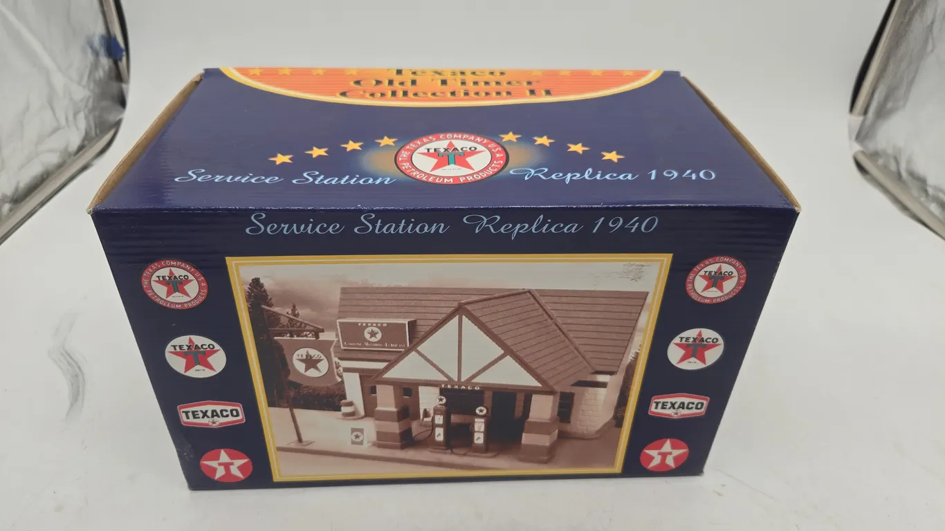 Vintage texaco 1940 service station replica, new inbox
