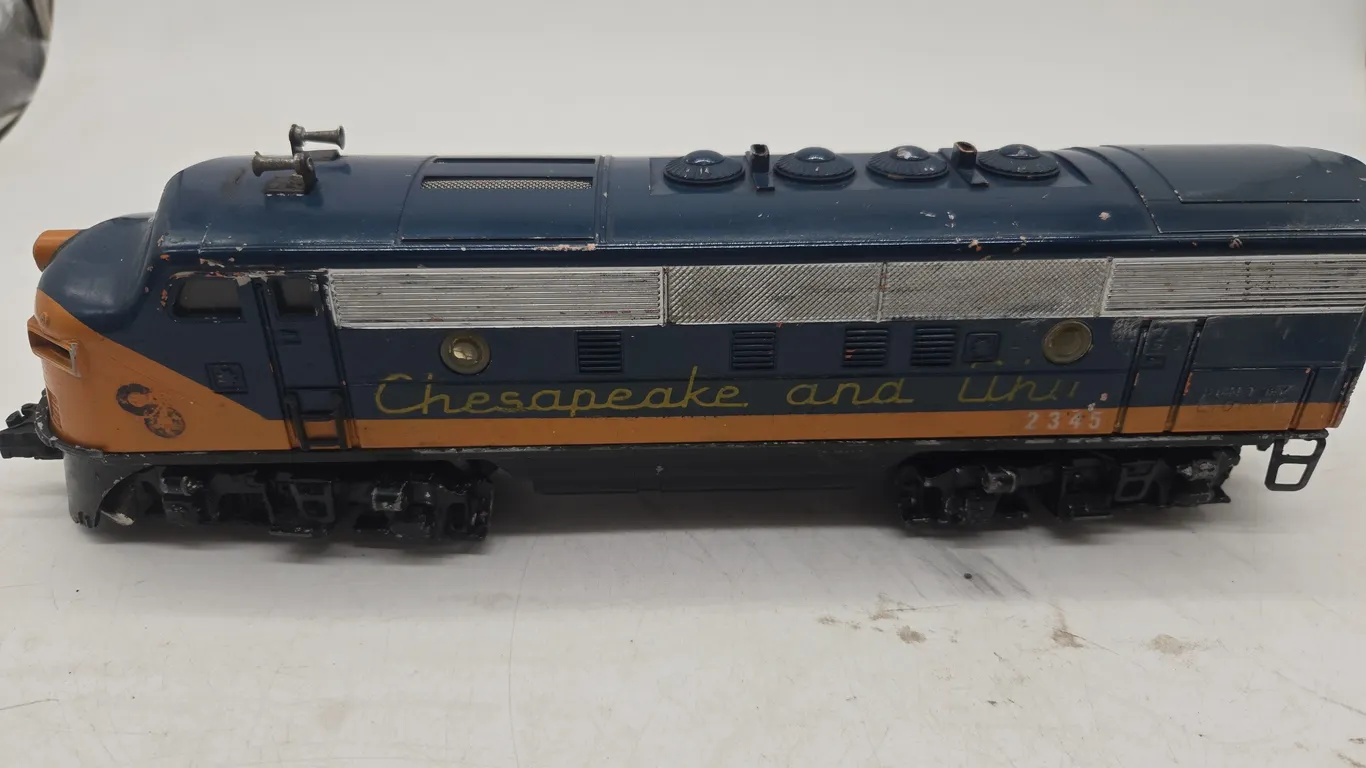 Vintage lionel chesapeake and ohio, diesel locomotive