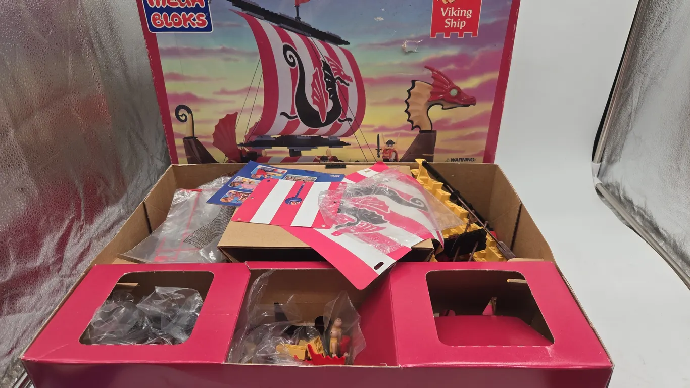 Vintage megablock legend viking ship play set in original box