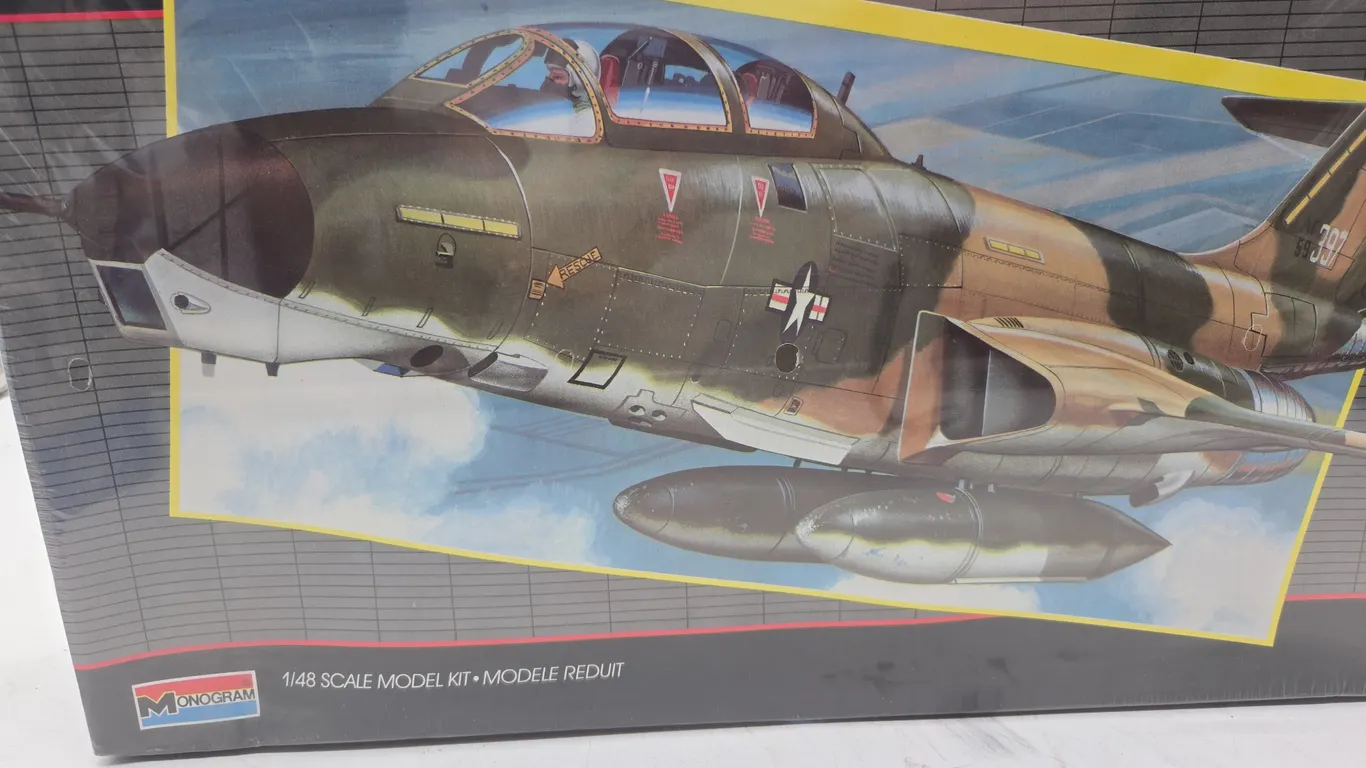 Vintage monogram fighter jet model in original box
