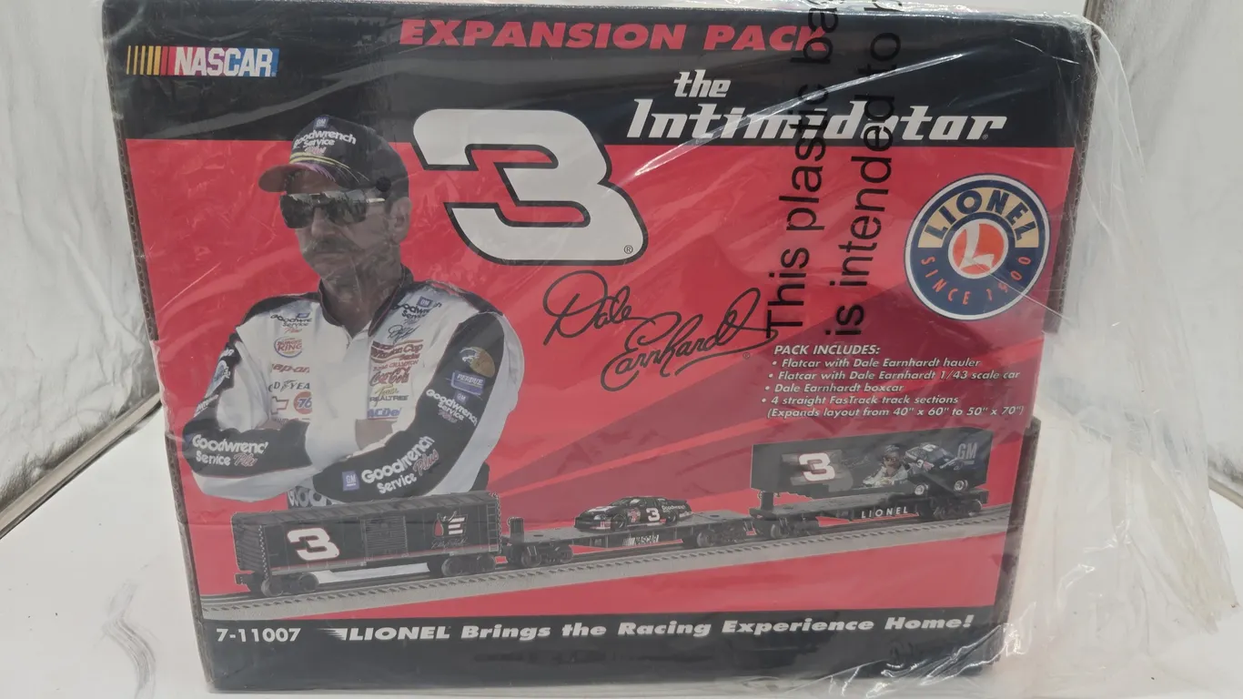 Vintage lionel dale earnhardt the intimidator train pack new inbox