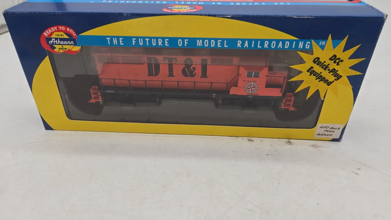Vintage athern d t n I diesel locomotive, new inbox