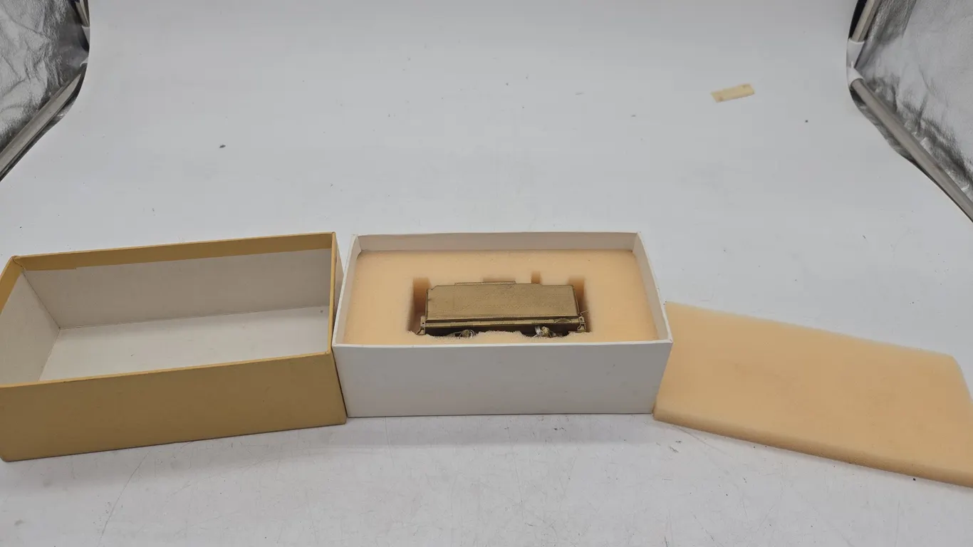 Vintage pro, custom hobbies, Baltimore, and Ohio, brass coal tender. In original box