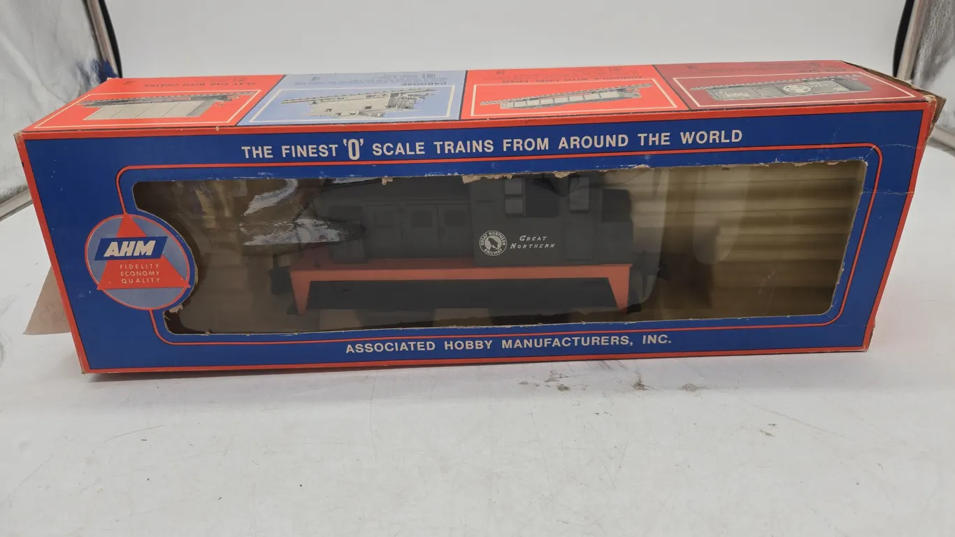 Vintage, a h m great northern diesel switcher, locomotive, new inbox
