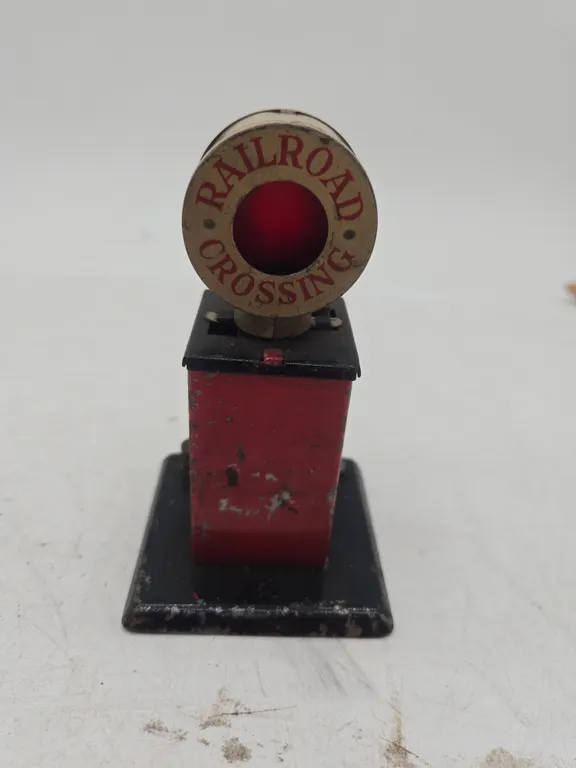 Vintage marxs brand number 406 electric railroad crossing signal