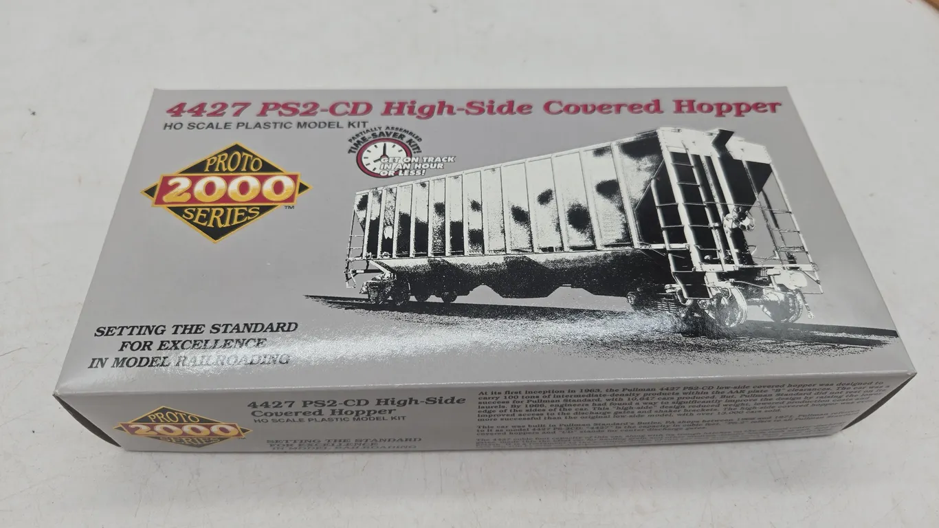 Vintage proto two thousand series high sided, covered hopper, new inbox