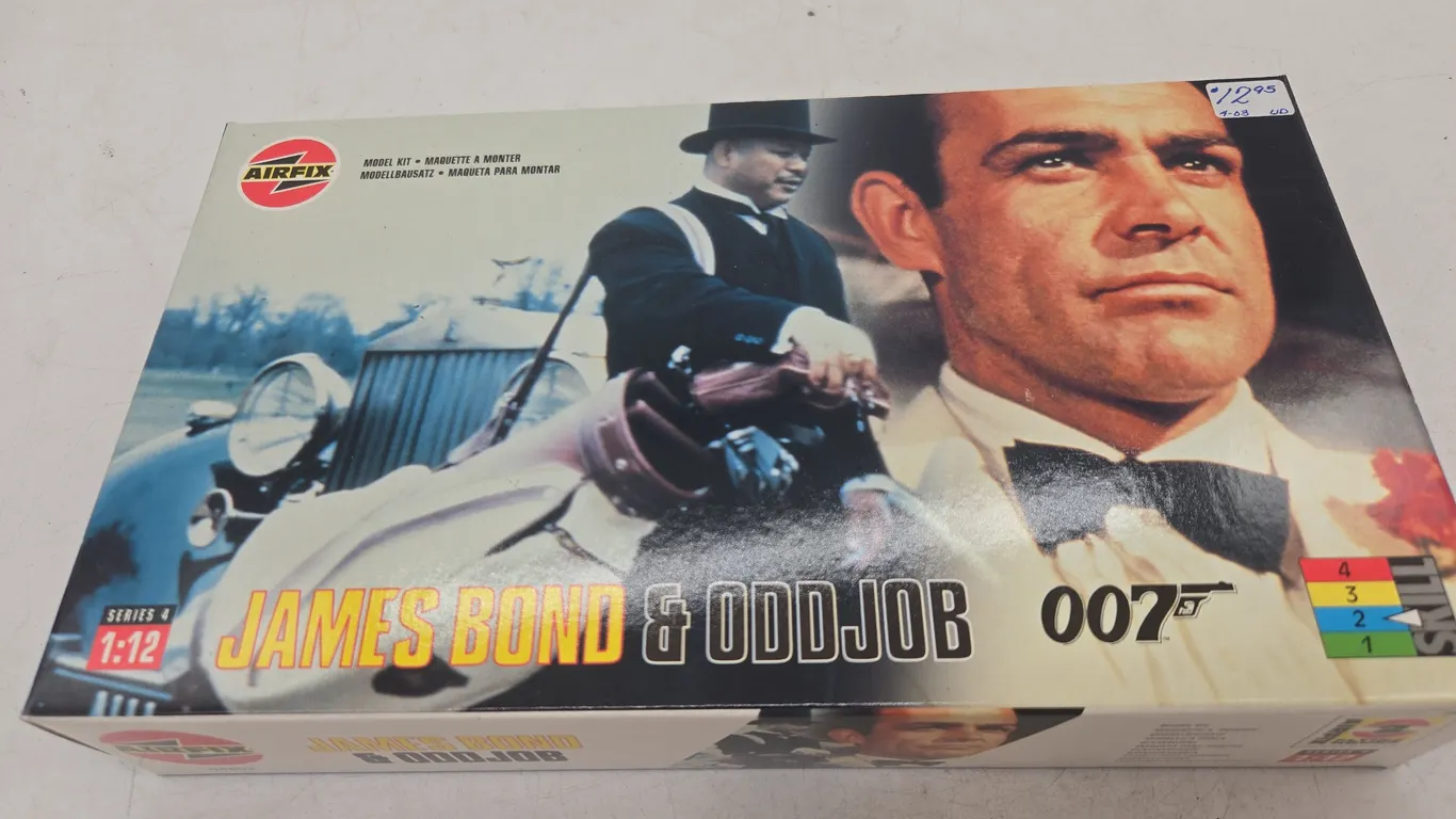 Vintage airfix James Bond and odd job 007 model, new inbox.