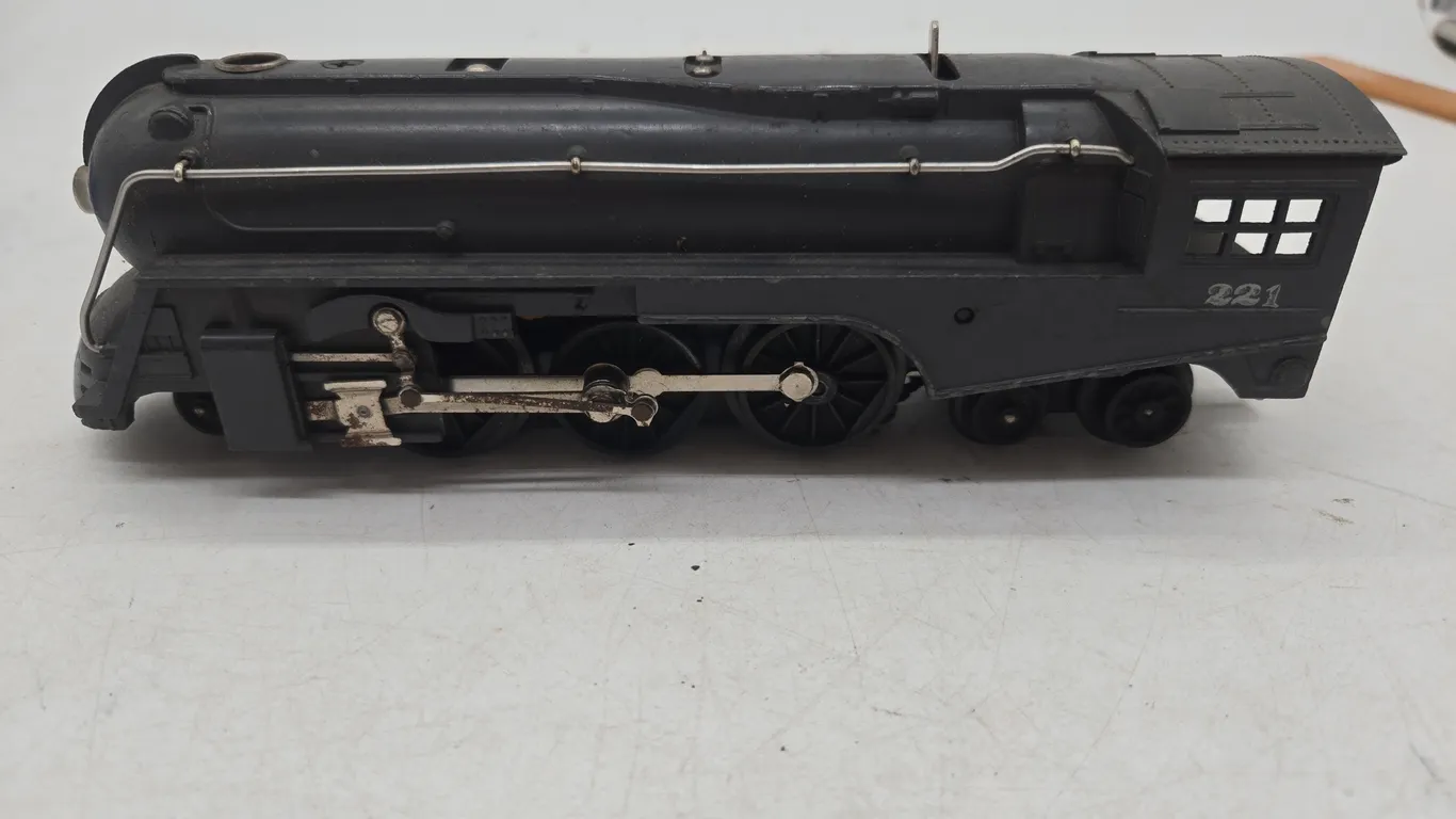 Vintage lionel number 221 locomotive