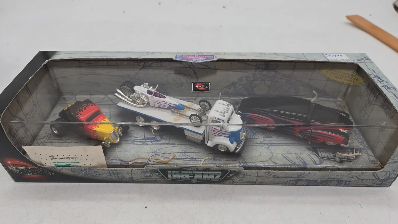 Vintage hot wheels, designer dreams diecast, car collection, new inbox