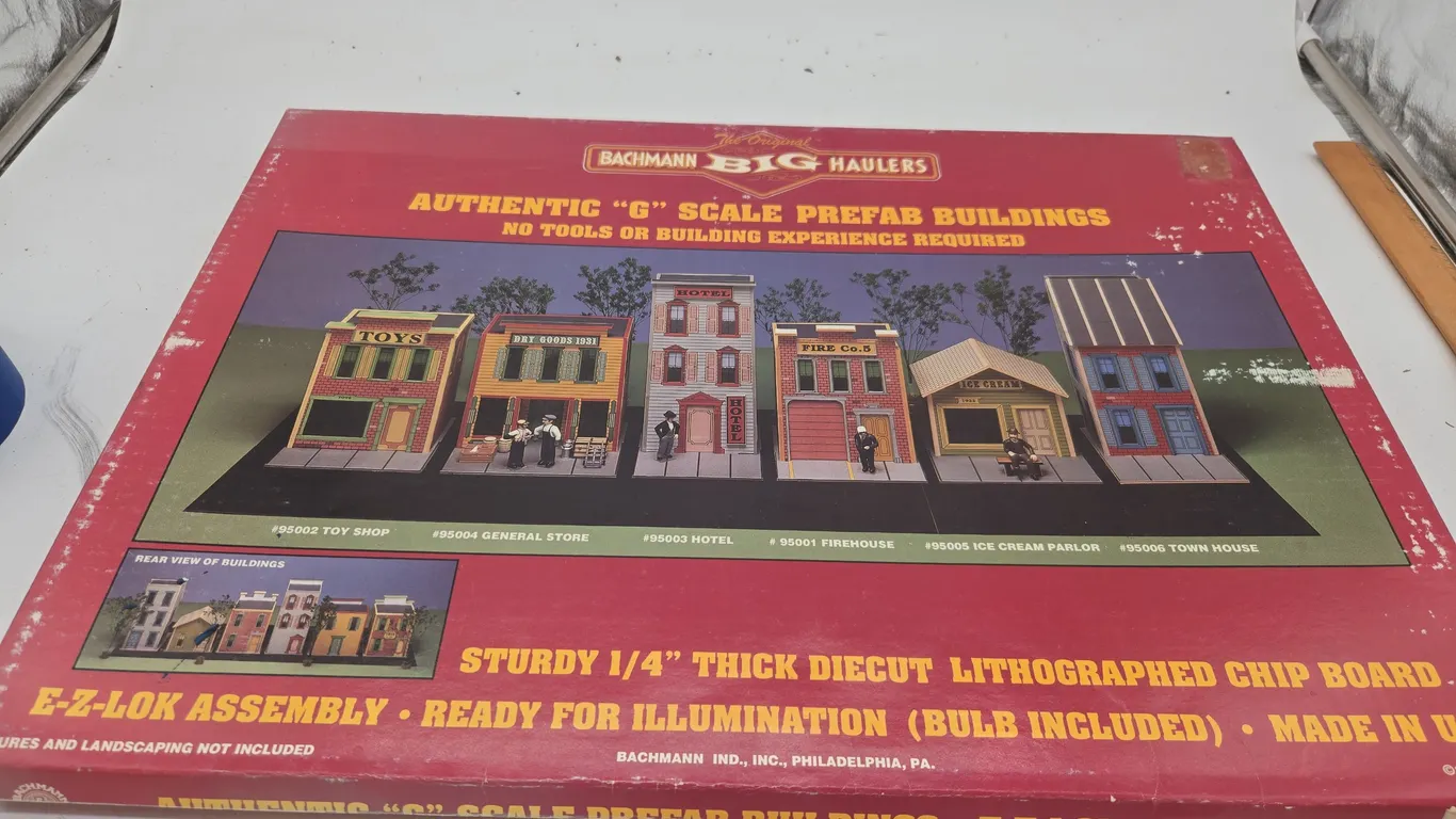 Vintage Bachman's big haulers. Prefab building set new in original box.