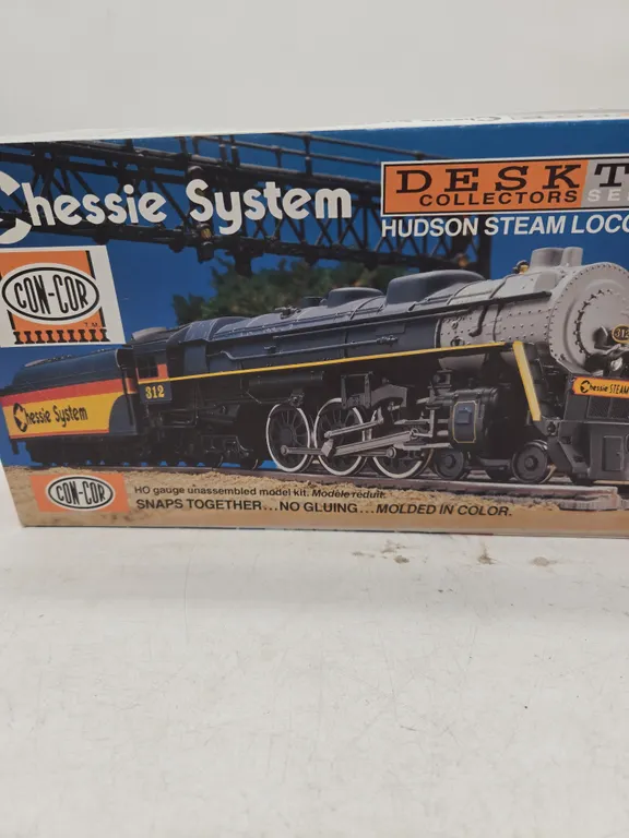Vintage concore Chessy system, Hudson, steam locomotive, model, new inbox.
